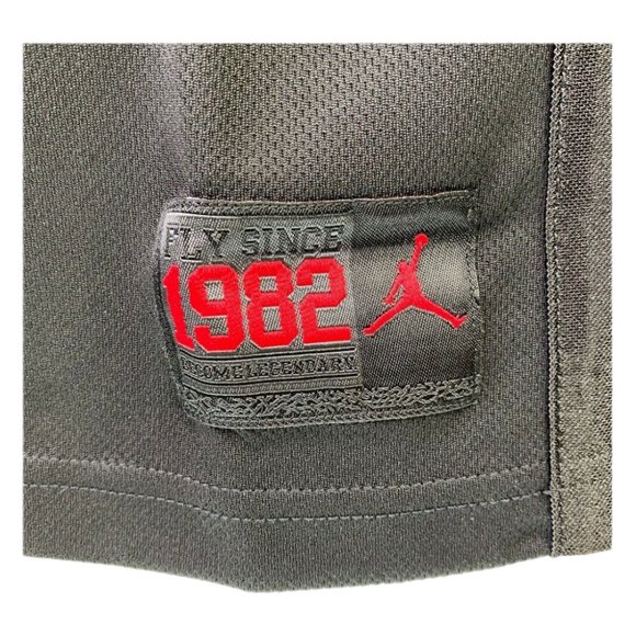 NIKE JORDAN 23 Legacy Mesh Black Red Basketball - Picture 7 of 10